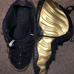 Air Foamposite Pro Black Metallic Gold Size 12.5